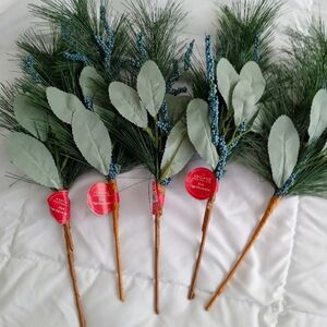 Ashland Greenery Stems with Blue Berries